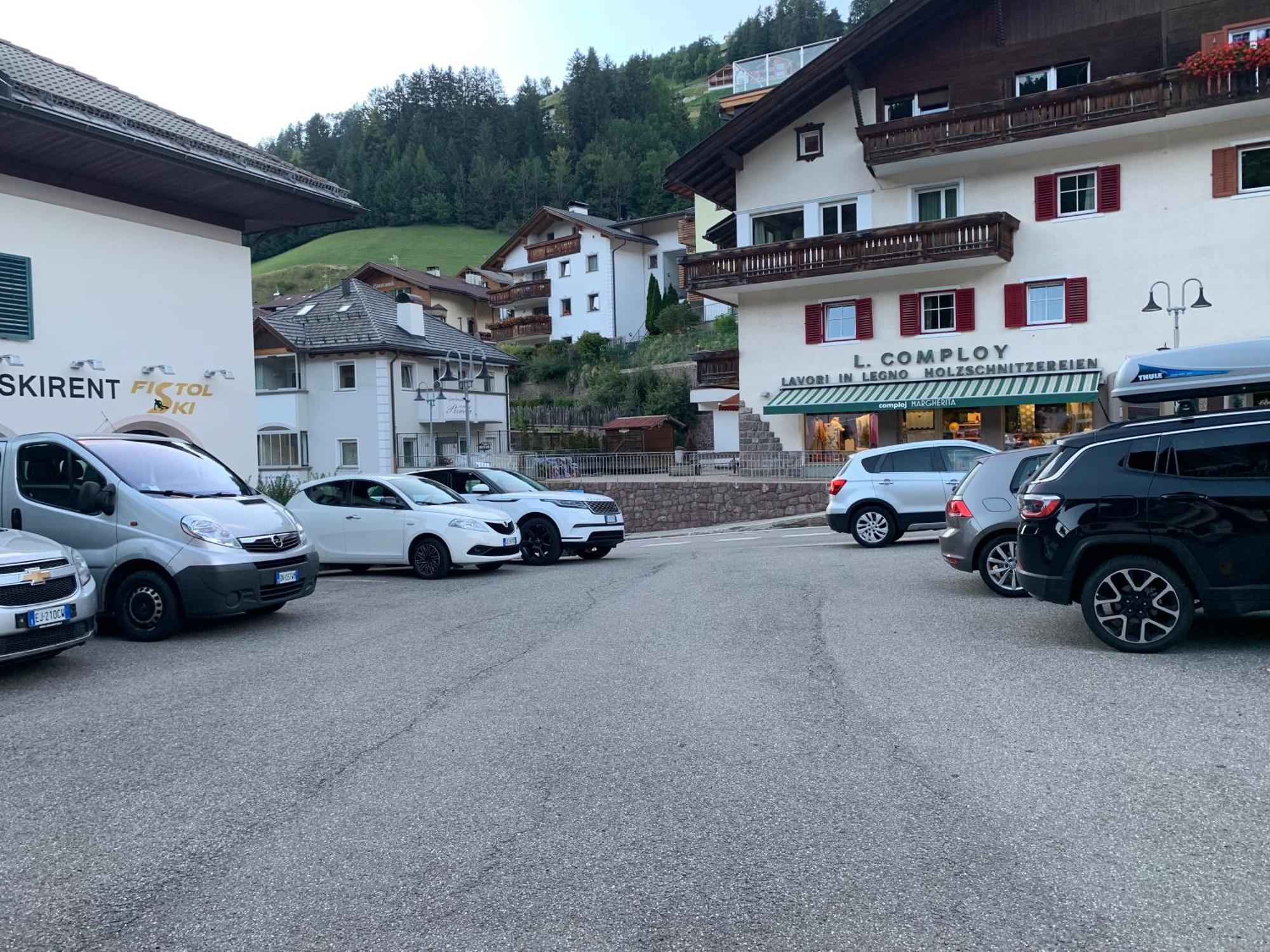 B&B Marina Contacless Check In Santa Cristina Val Gardena Extérieur photo