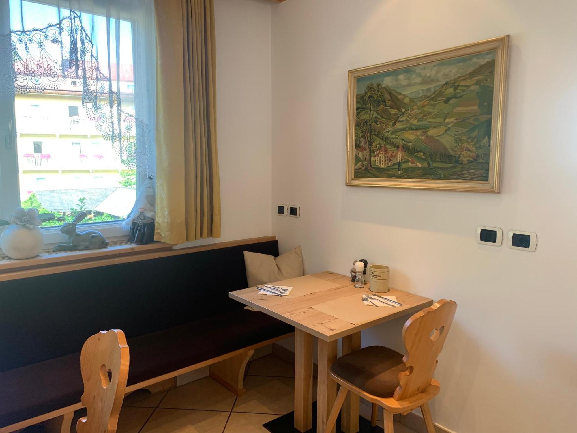 B&B Marina Contacless Check In Santa Cristina Val Gardena Extérieur photo