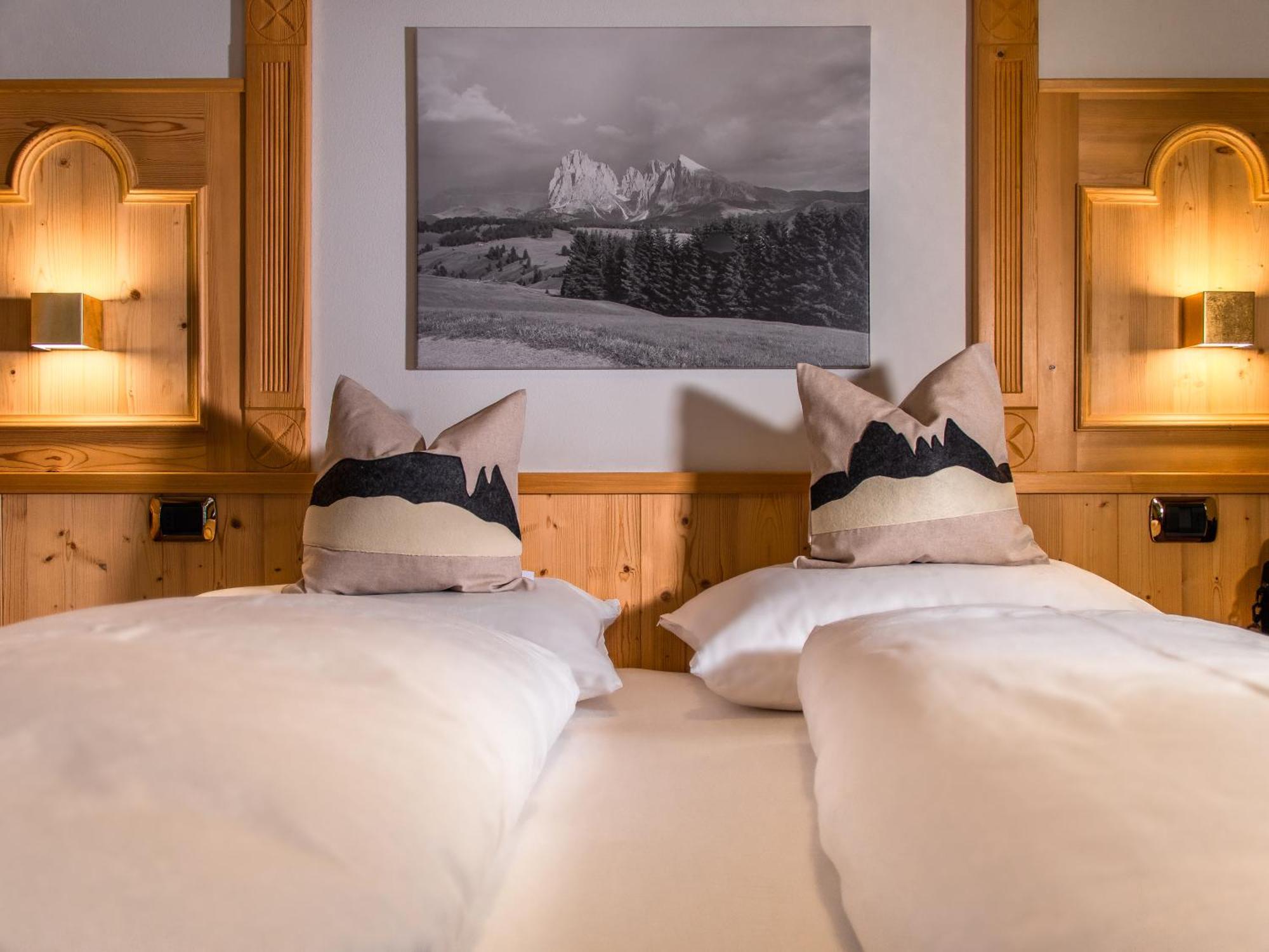 B&B Marina Contacless Check In Santa Cristina Val Gardena Extérieur photo
